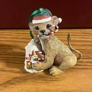 The Danbury mint Christmas ornament - lion cub